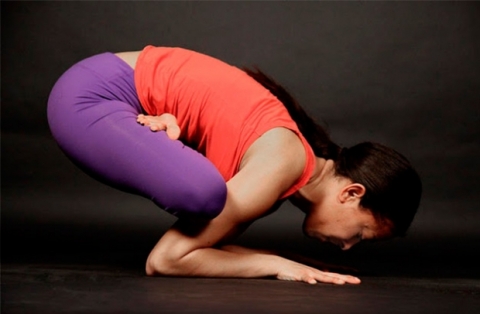 El yoga tonifica, disminuye el estrés y aumenta la libido